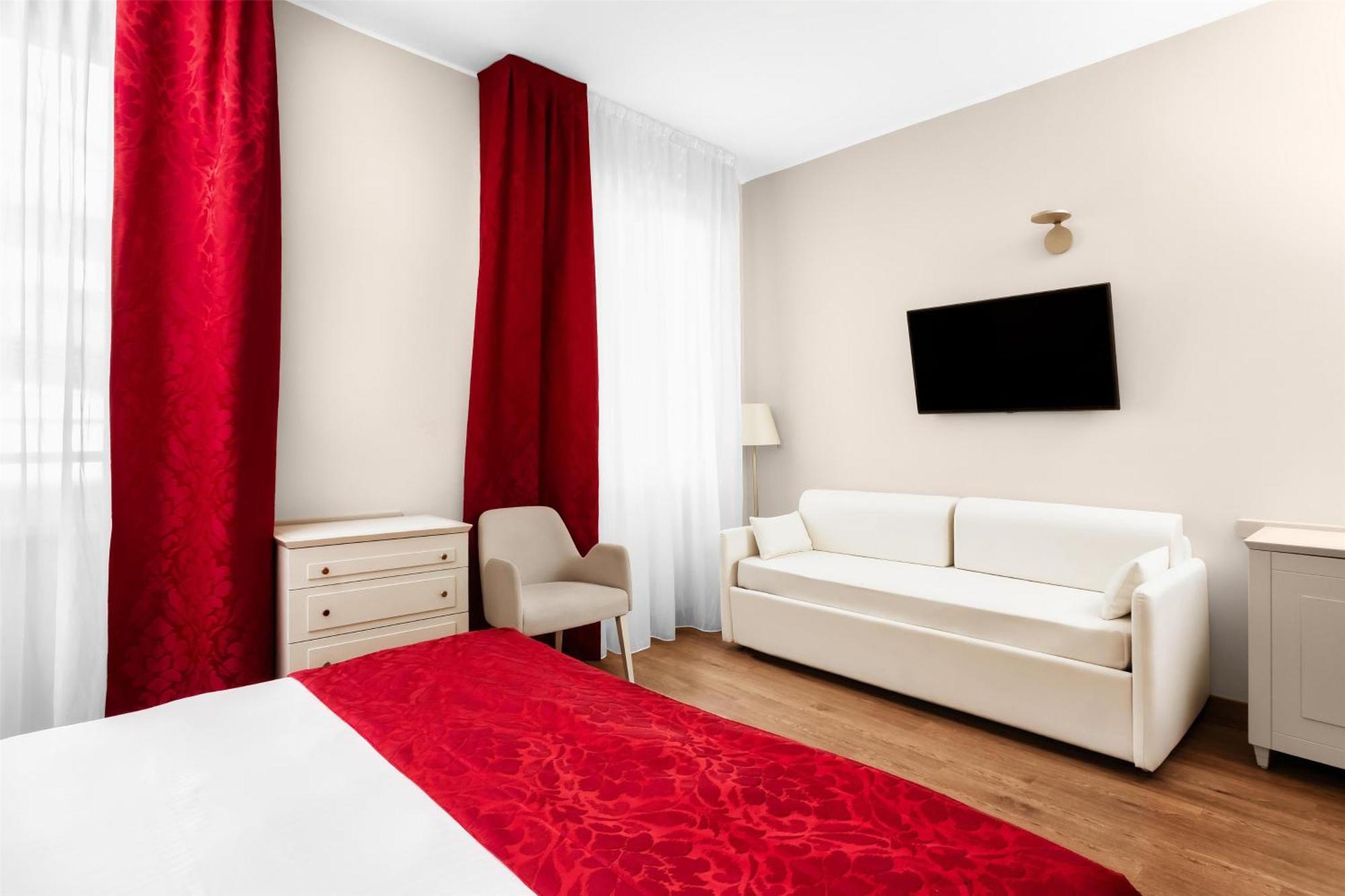Western Nazionale Hotel 4*