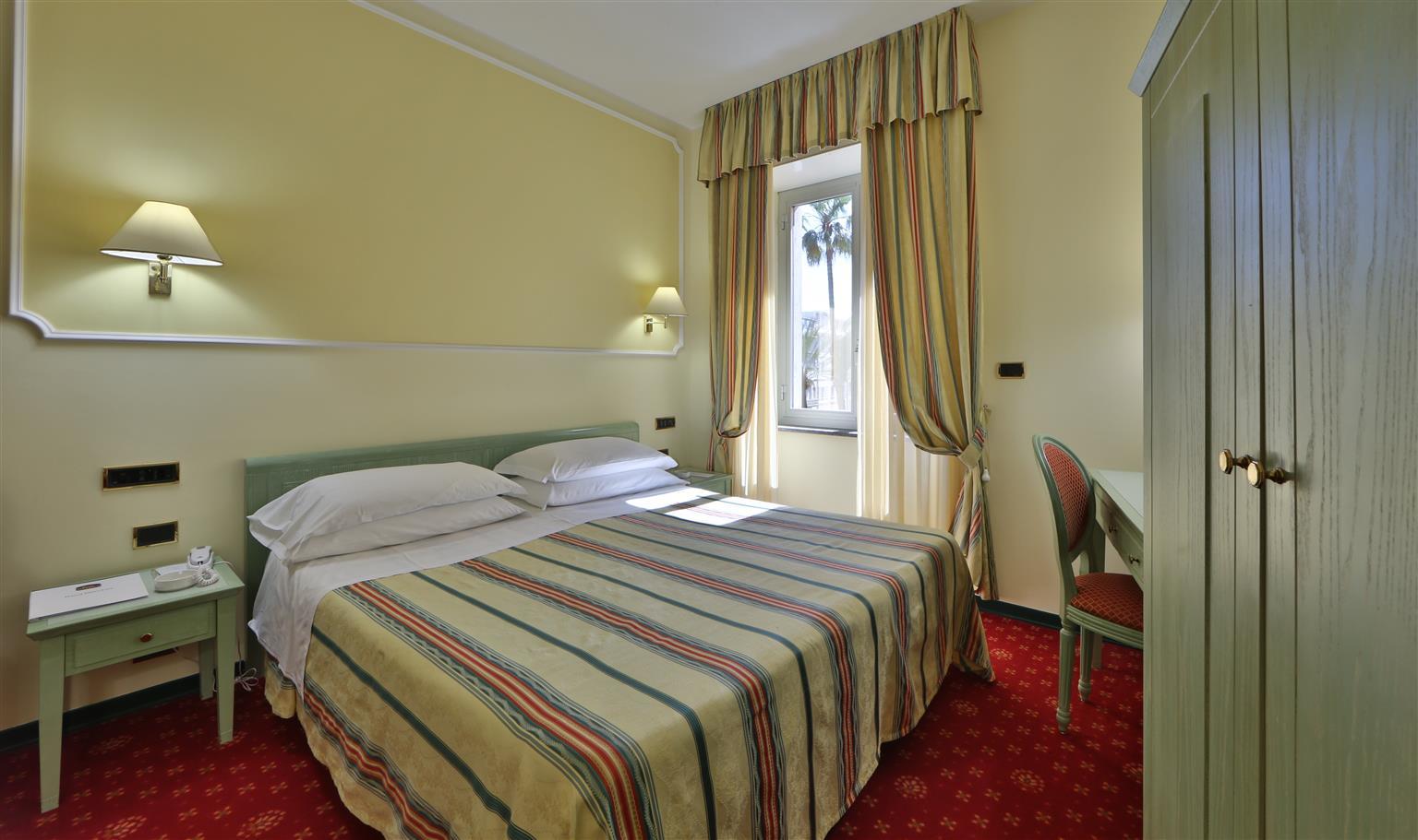 Western Nazionale Hotel 4*